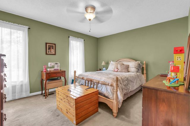 918 Stone Crest Circle, Chattanooga, TN 37421