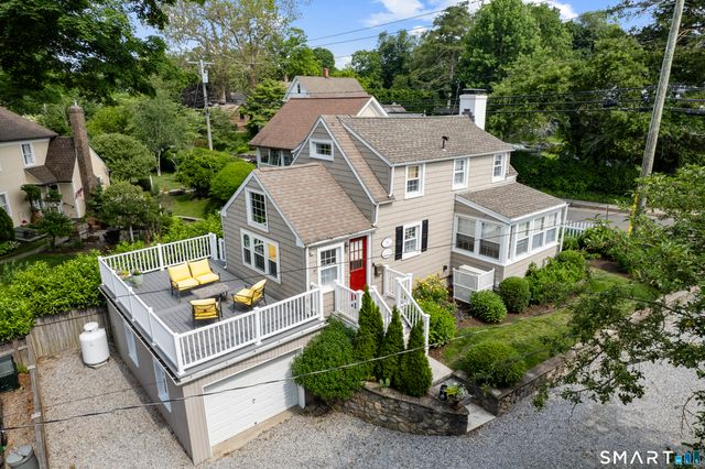 39 Prospect Street, Essex, CT 06426