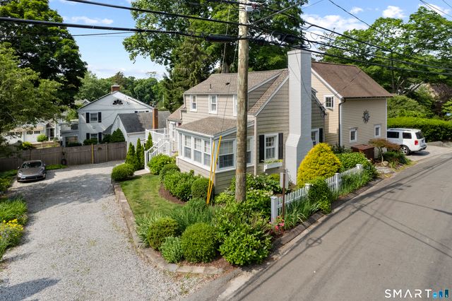 39 Prospect Street, Essex, CT 06426