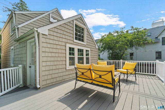 39 Prospect Street, Essex, CT 06426