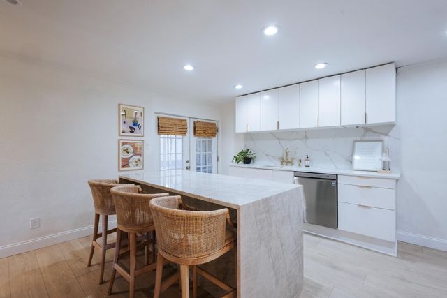 5916 Birchbrook Drive 228, Dallas, TX 75206