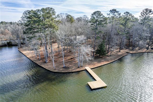 125 Lowe NW Road, Milledgeville, GA 31061