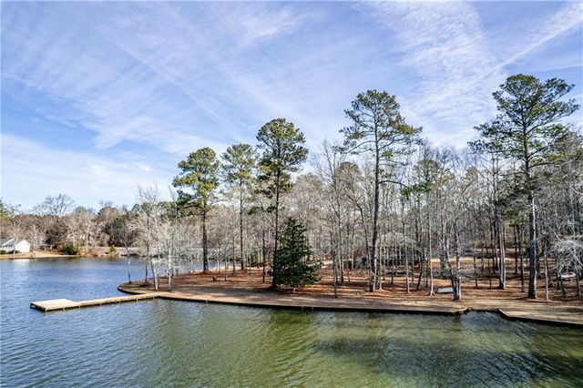 125 Lowe NW Road, Milledgeville, GA 31061