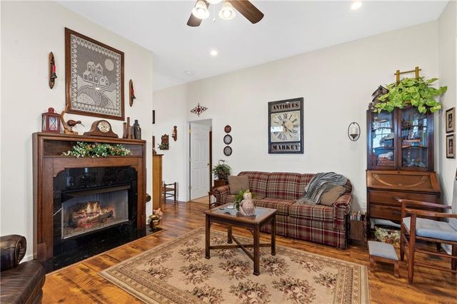 125 Lowe NW Road, Milledgeville, GA 31061