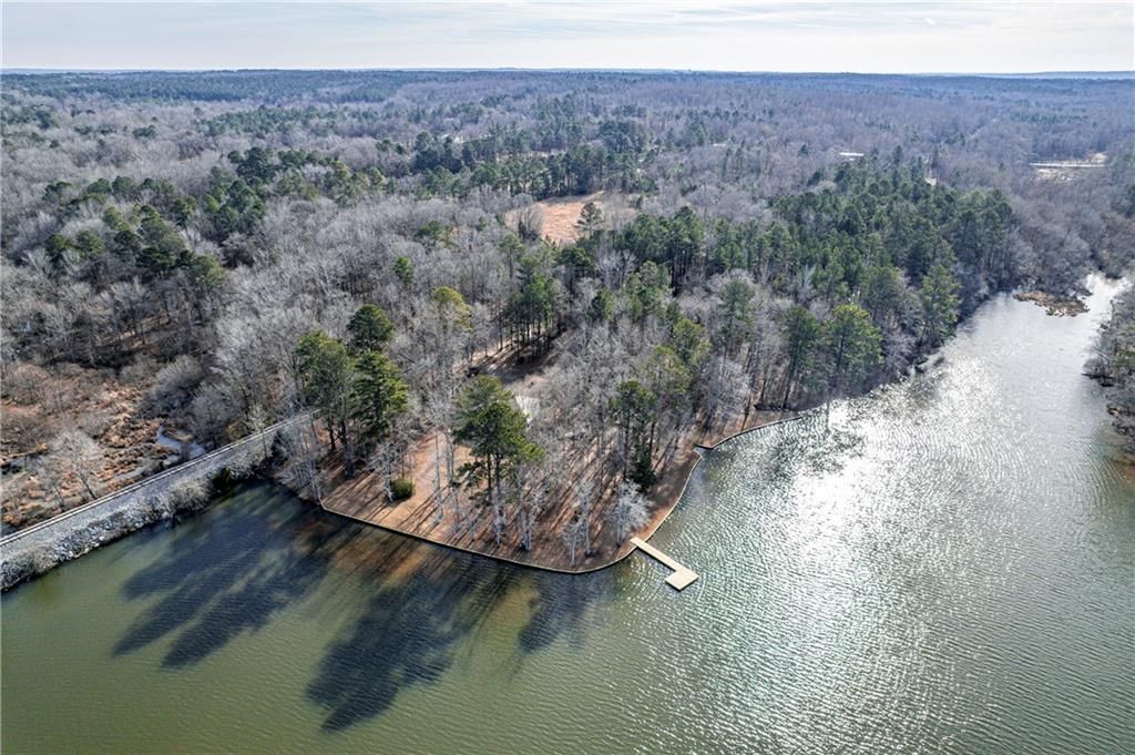 Image 1 of property listing at 125 Lowe NW Road, Milledgeville, GA 31061