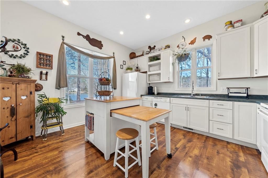 Image 13 of property listing at 125 Lowe NW Road, Milledgeville, GA 31061