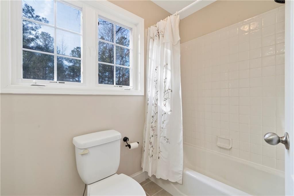 Image 35 of property listing at 125 Lowe NW Road, Milledgeville, GA 31061