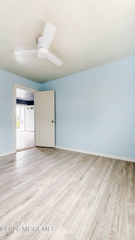 13 Decatur Avenue B, Seaside Park, NJ 08752