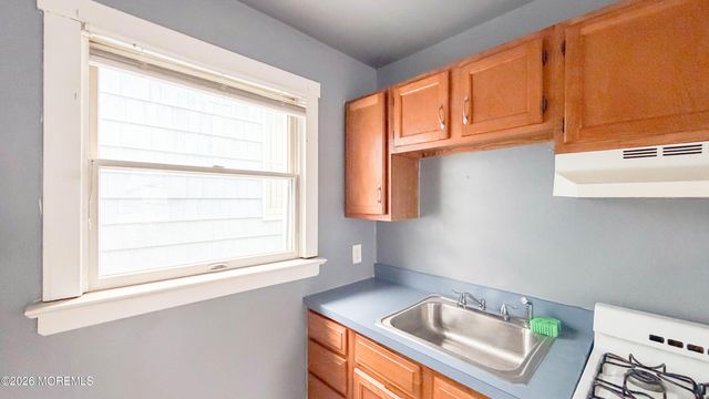 13 Decatur Avenue B, Seaside Park, NJ 08752