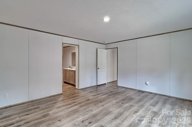 299 NED WILLIAMS Road, Kershaw, SC 29067