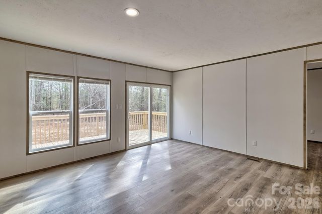 299 NED WILLIAMS Road, Kershaw, SC 29067