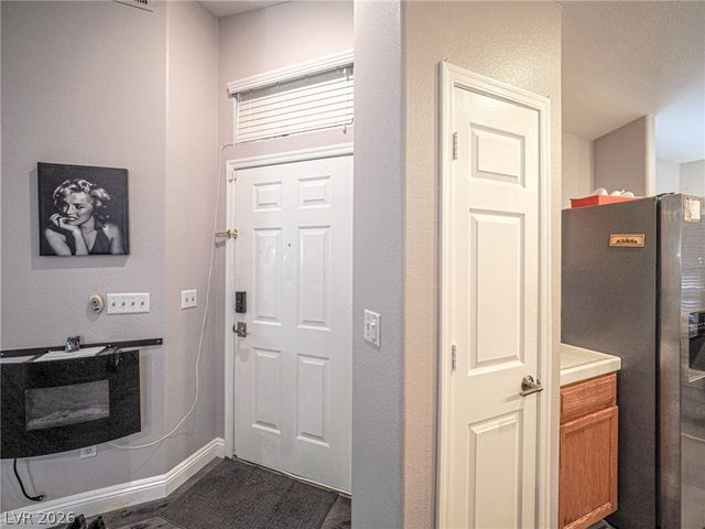 3105 Whispering Canyon Court, Henderson, NV 89052