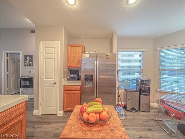 3105 Whispering Canyon Court, Henderson, NV 89052