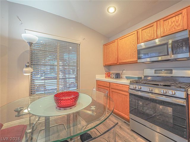 3105 Whispering Canyon Court, Henderson, NV 89052