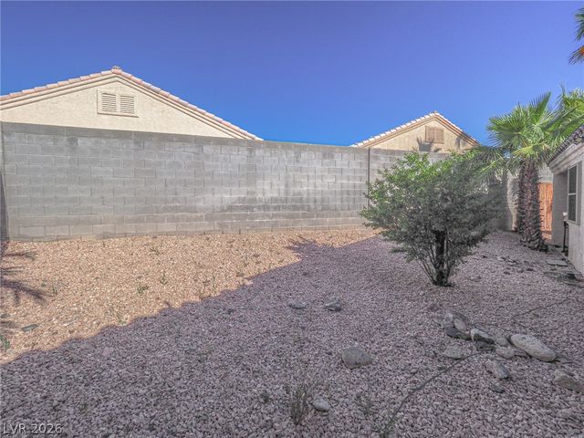 3105 Whispering Canyon Court, Henderson, NV 89052