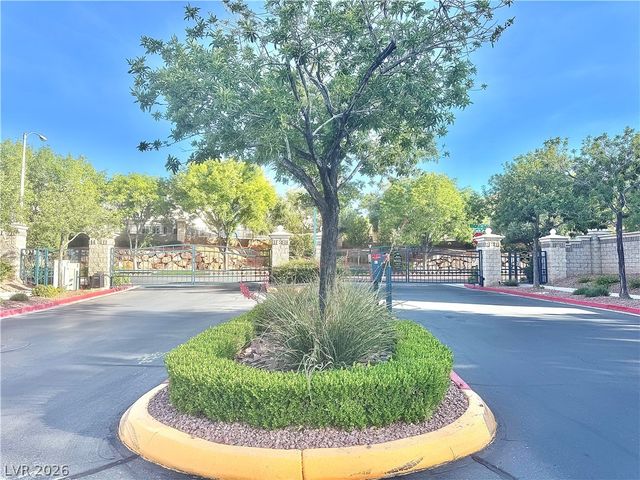 3105 Whispering Canyon Court, Henderson, NV 89052