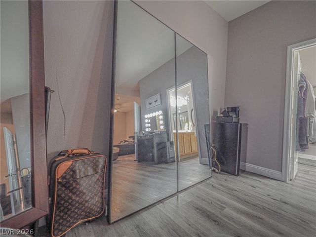 3105 Whispering Canyon Court, Henderson, NV 89052