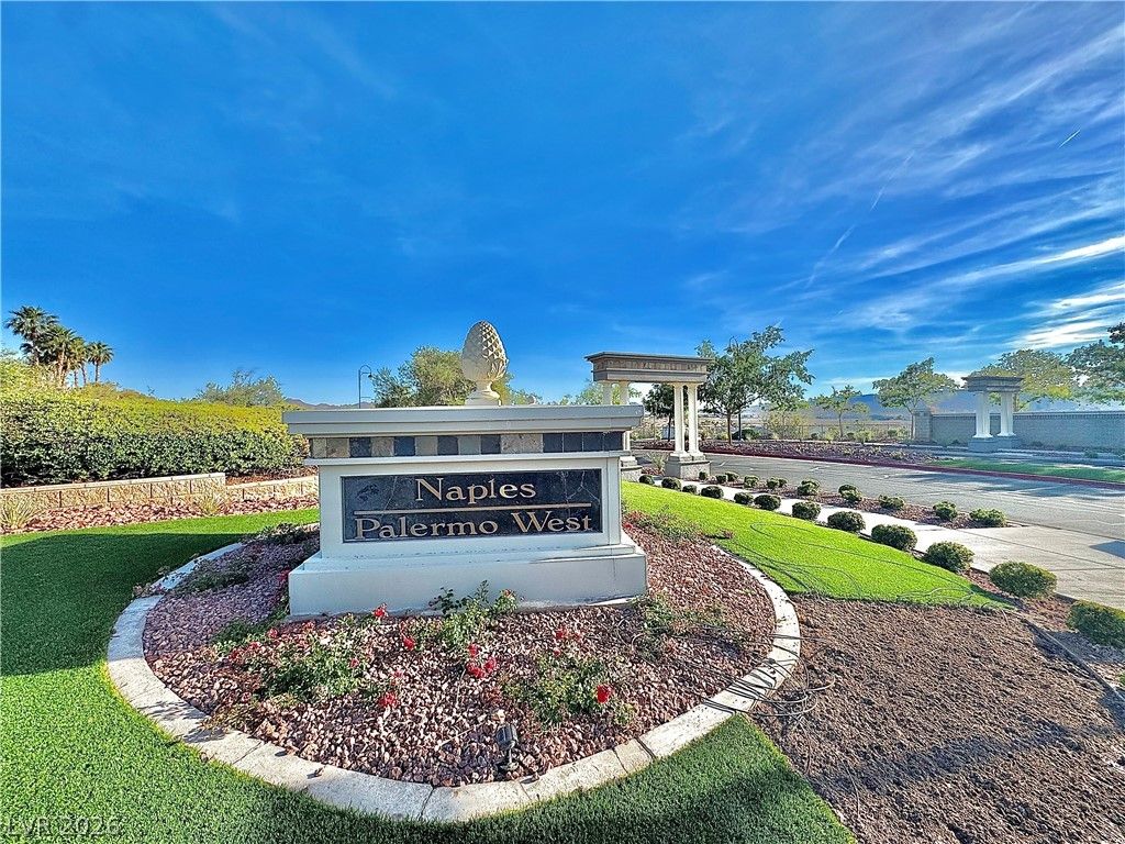3105 Whispering Canyon Court, Henderson, NV 89052