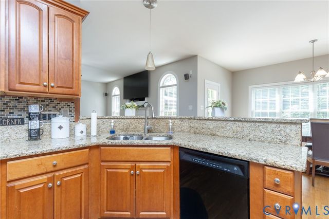 11125 Lyndenwood Dr, Chesterfield, VA 23838