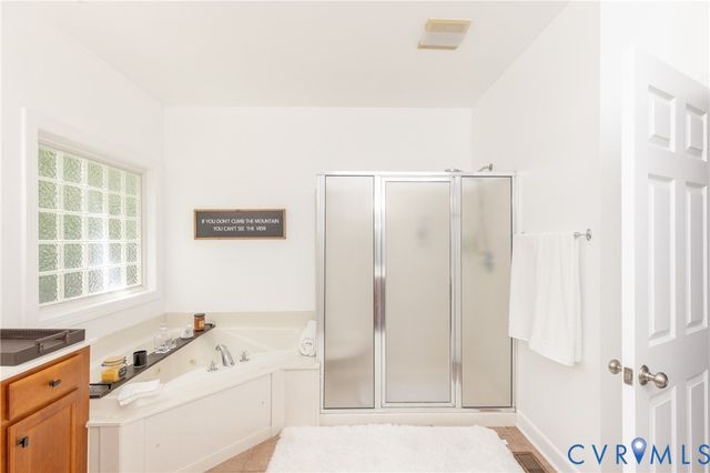 11125 Lyndenwood Dr, Chesterfield, VA 23838