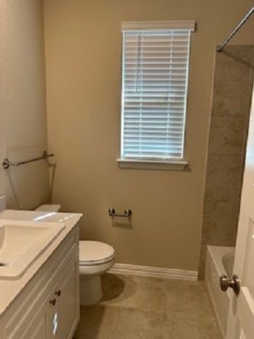 1123 Mesa Street, Sherman, TX 75090