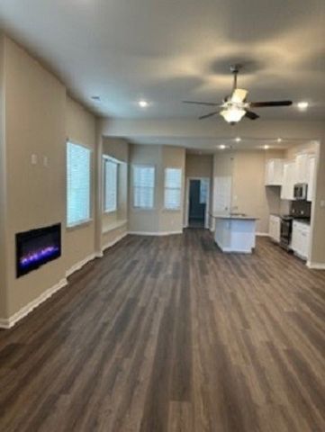 1123 Mesa Street, Sherman, TX 75090