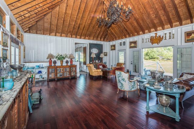 63 Avalon Beach Road, Castleton, VT 05735