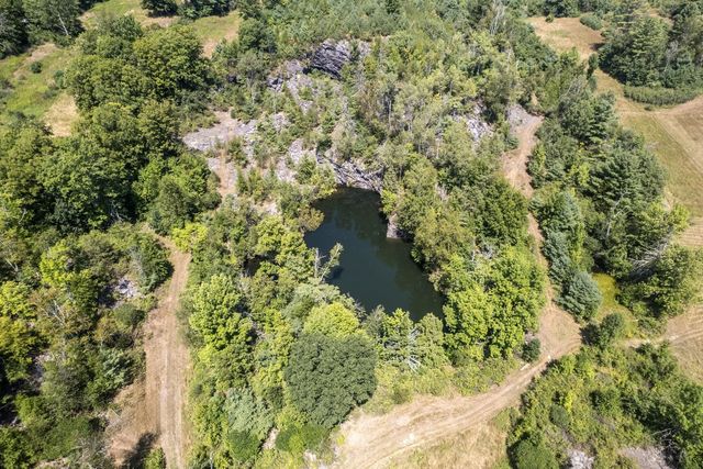 63 Avalon Beach Road, Castleton, VT 05735