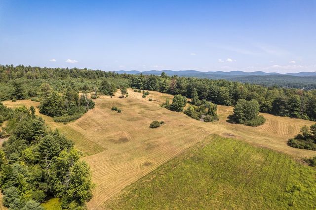 63 Avalon Beach Road, Castleton, VT 05735