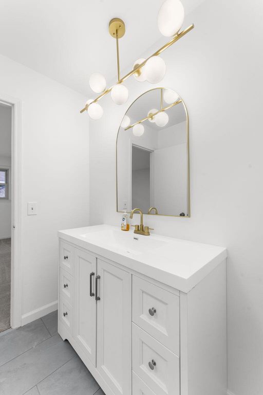 Image 22 of property listing at 203 Stratford Drive, Summerville, SC 29485