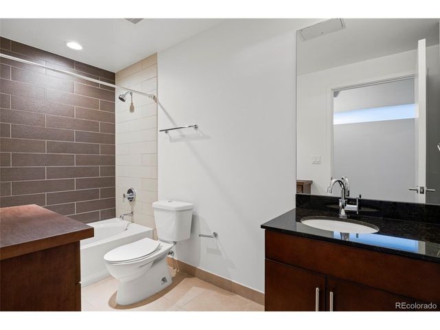 891 14th St 3210, Denver, CO 80202