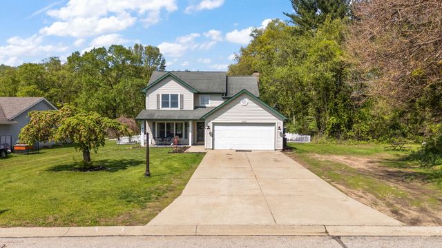 12150 N 332 E, Demotte, IN 46310