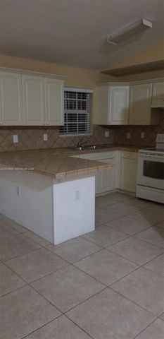 19101 SW 318th Ter 0, Homestead, FL 33030