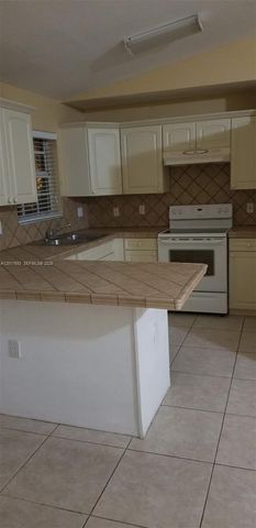 19101 SW 318th Ter 0, Homestead, FL 33030