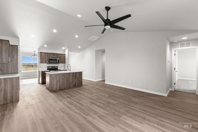 2909 W Animas Creek Dr, Kuna, ID 83634