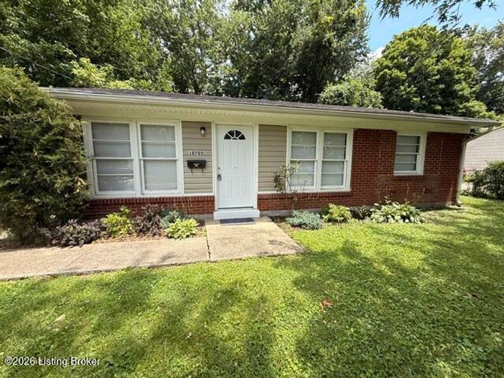 10705 Grafton Hall Rd, Louisville, KY 40272