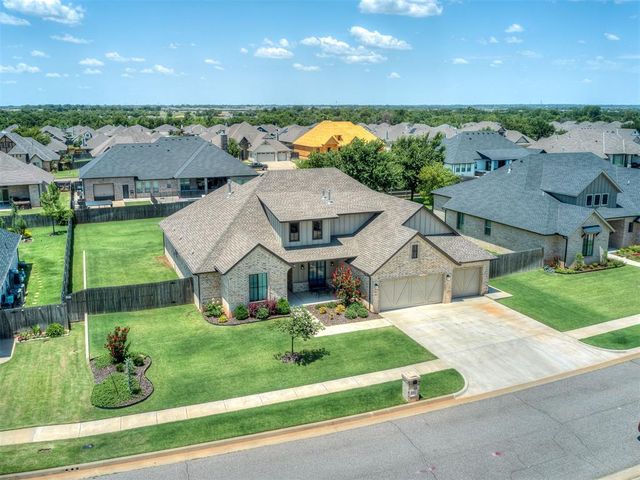 4301 Hunter Glen Drive, Oklahoma City, OK 73179