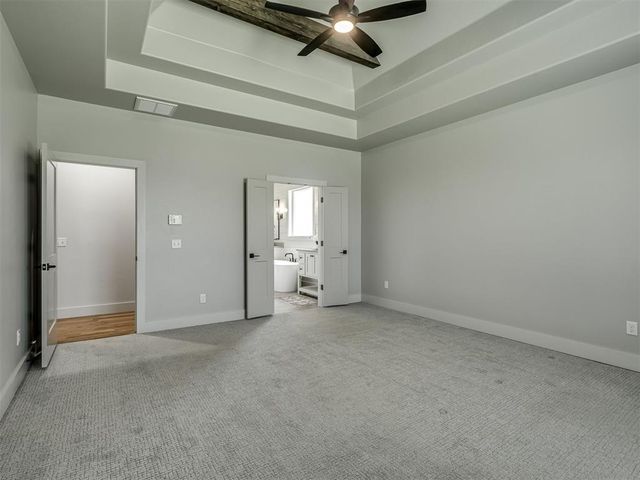 4301 Hunter Glen Drive, Oklahoma City, OK 73179