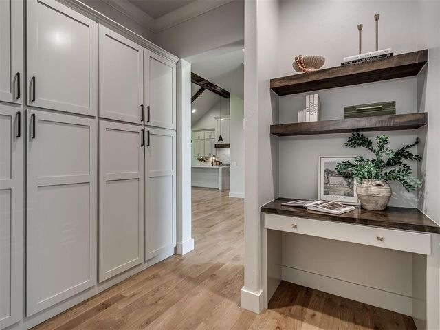 4301 Hunter Glen Drive, Oklahoma City, OK 73179
