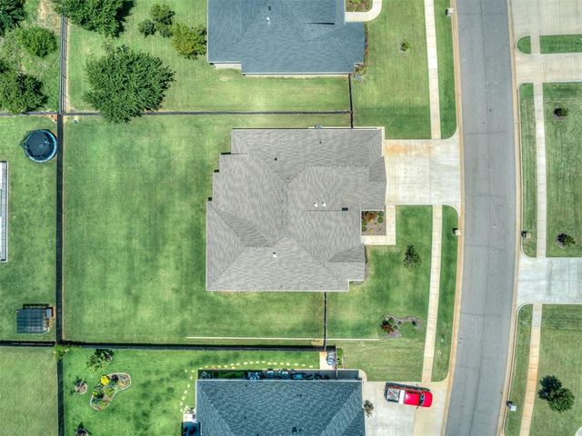 4301 Hunter Glen Drive, Oklahoma City, OK 73179