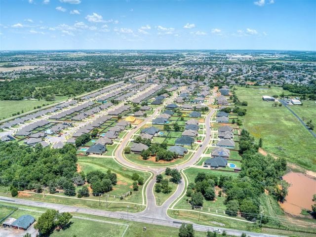 4301 Hunter Glen Drive, Oklahoma City, OK 73179