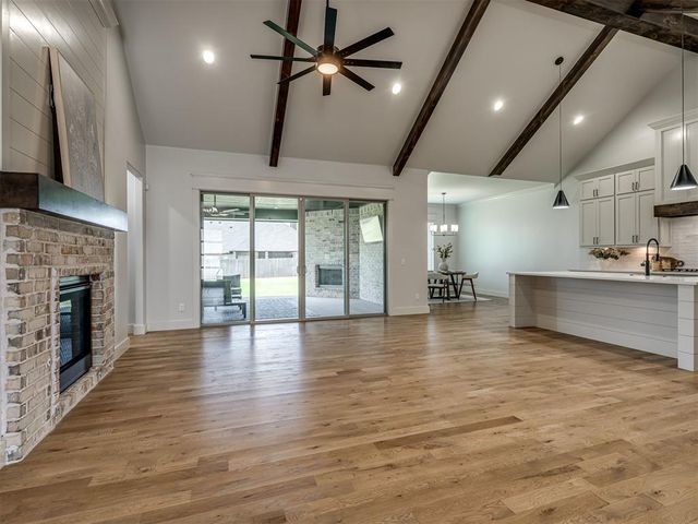4301 Hunter Glen Drive, Oklahoma City, OK 73179