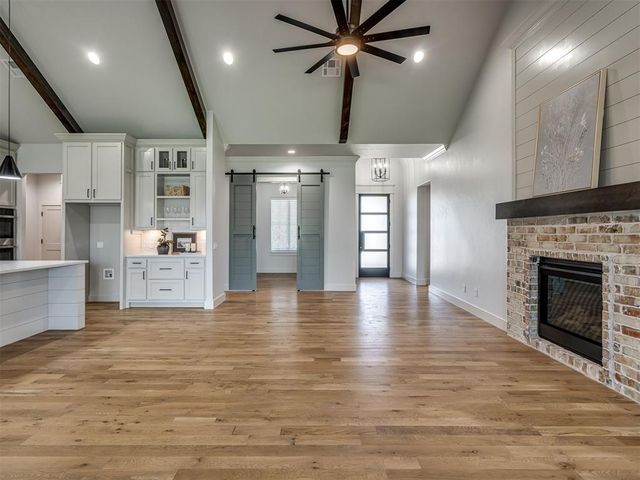 4301 Hunter Glen Drive, Oklahoma City, OK 73179