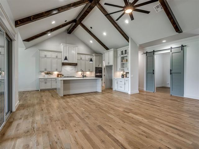 4301 Hunter Glen Drive, Oklahoma City, OK 73179