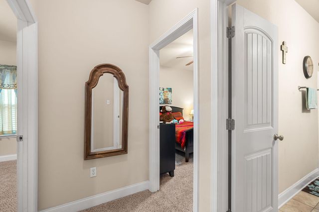 63 N Founders Way, Hattiesburg, MS 39401