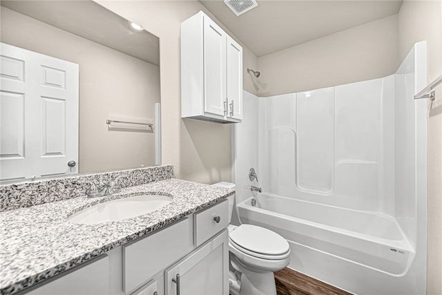 990 S Morningside Drive, Fayetteville, AR 72701