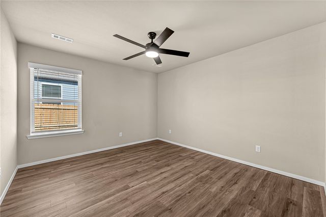 990 S Morningside Drive, Fayetteville, AR 72701