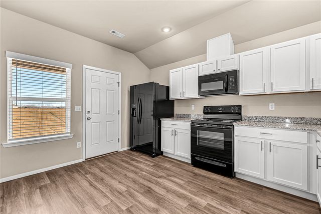 990 S Morningside Drive, Fayetteville, AR 72701