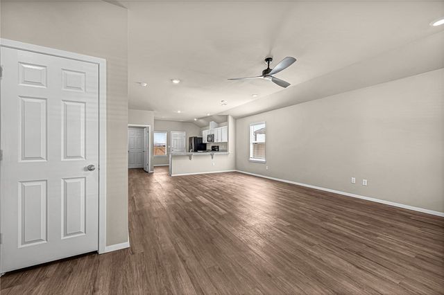 990 S Morningside Drive, Fayetteville, AR 72701