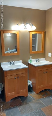 53 Englewood Street, Mount Clemens, MI 48043